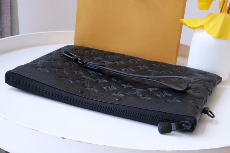 Louis Vuitton Clutch Bags